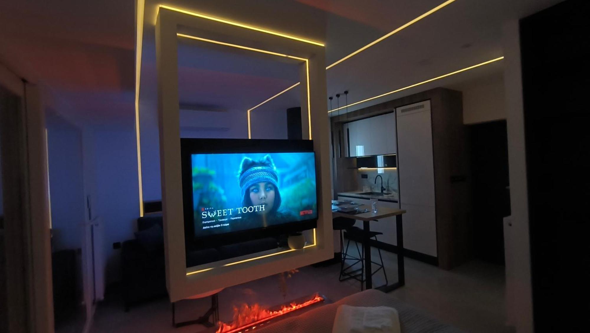 Larisa Absolute Suites, Sky View Smart Home Exterior photo
