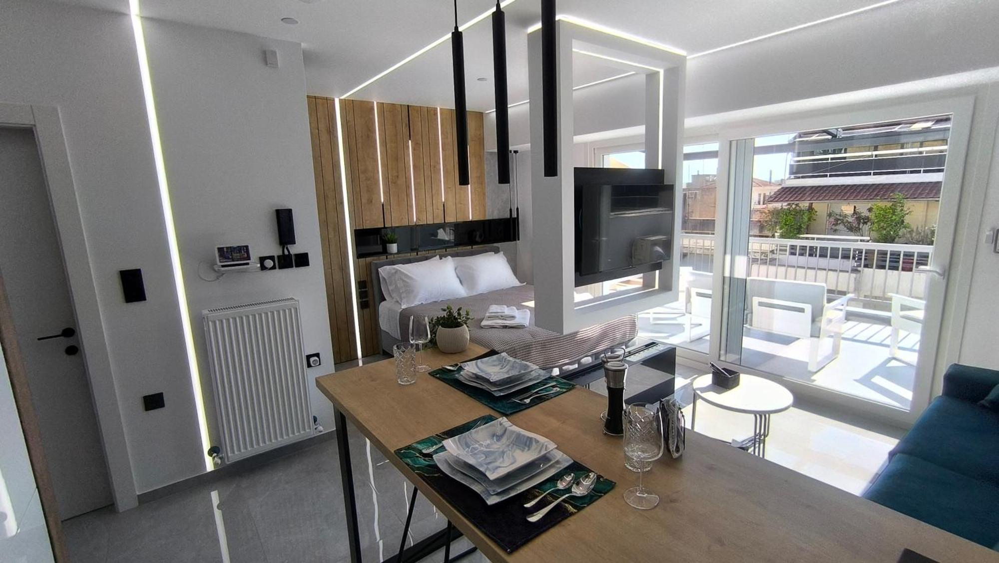 Larisa Absolute Suites, Sky View Smart Home Exterior photo